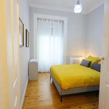 Apartment Gouveia Vintage House